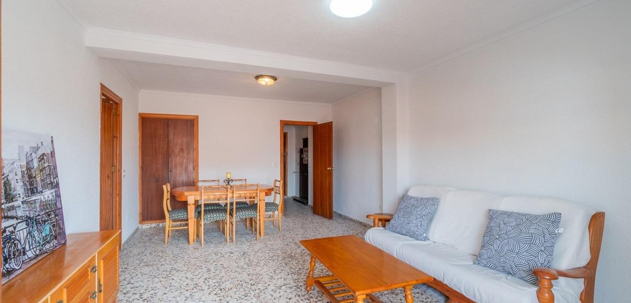 Venta - Ático -
Torrevieja - Playa de los Naufragos