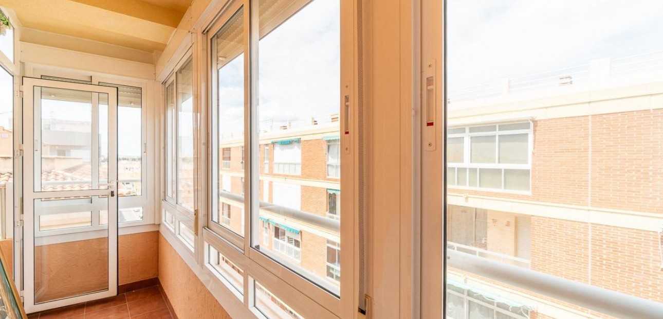 Venta - Ático -
Torrevieja - Playa de los Naufragos