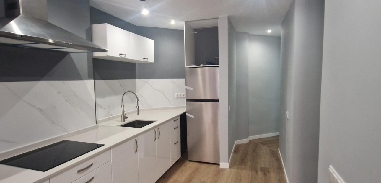 Sale - Apartment / flat -
Torrevieja - La Mata pueblo