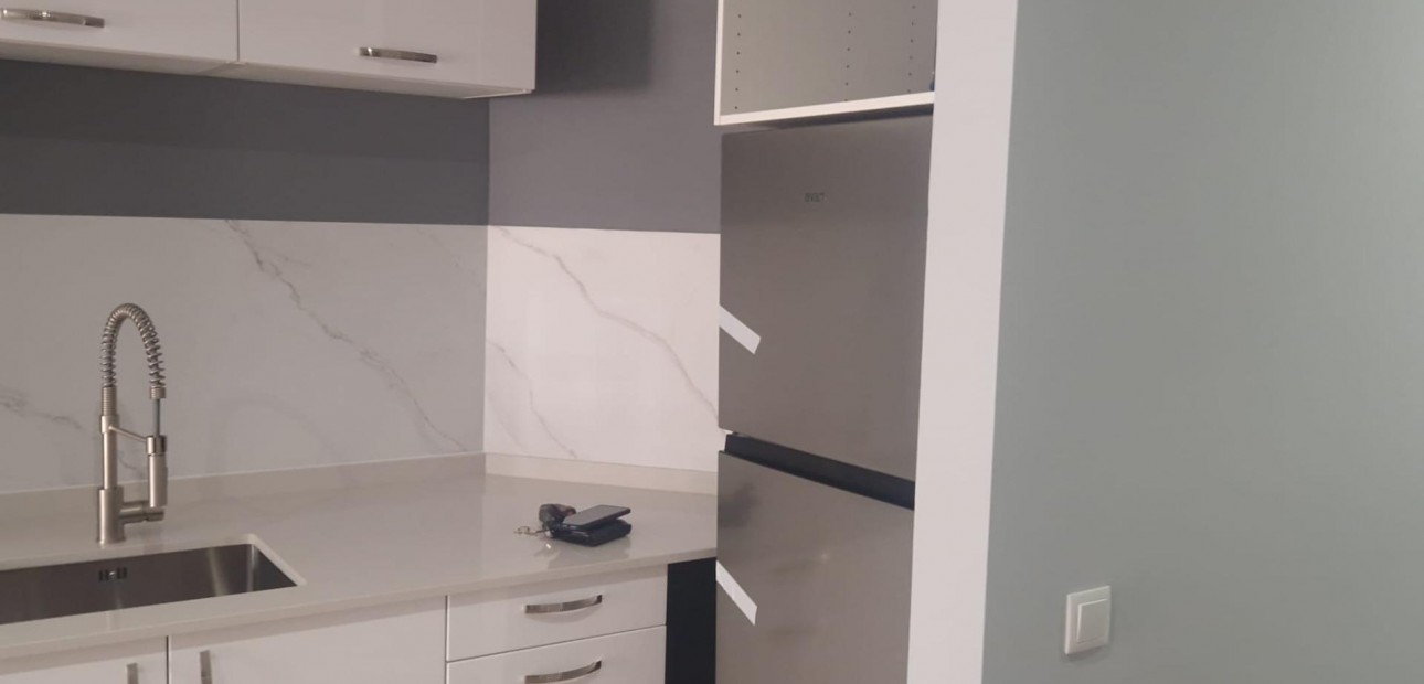 Sale - Apartment / flat -
Torrevieja - La Mata pueblo