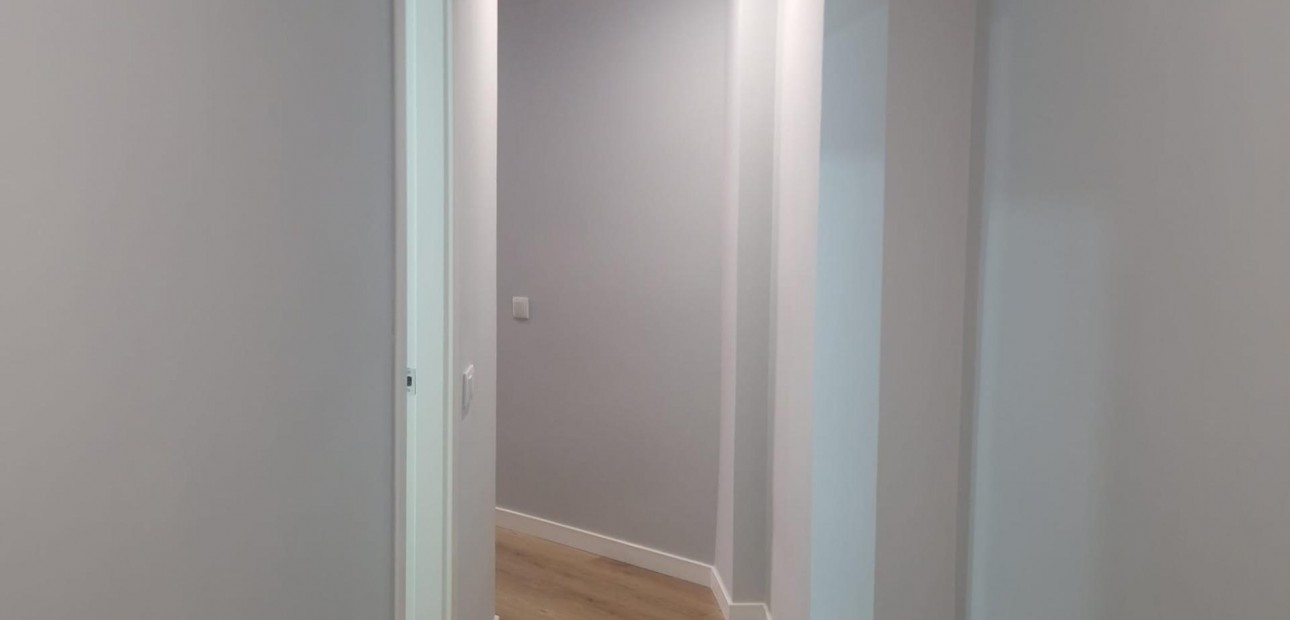 Sale - Apartment / flat -
Torrevieja - La Mata pueblo