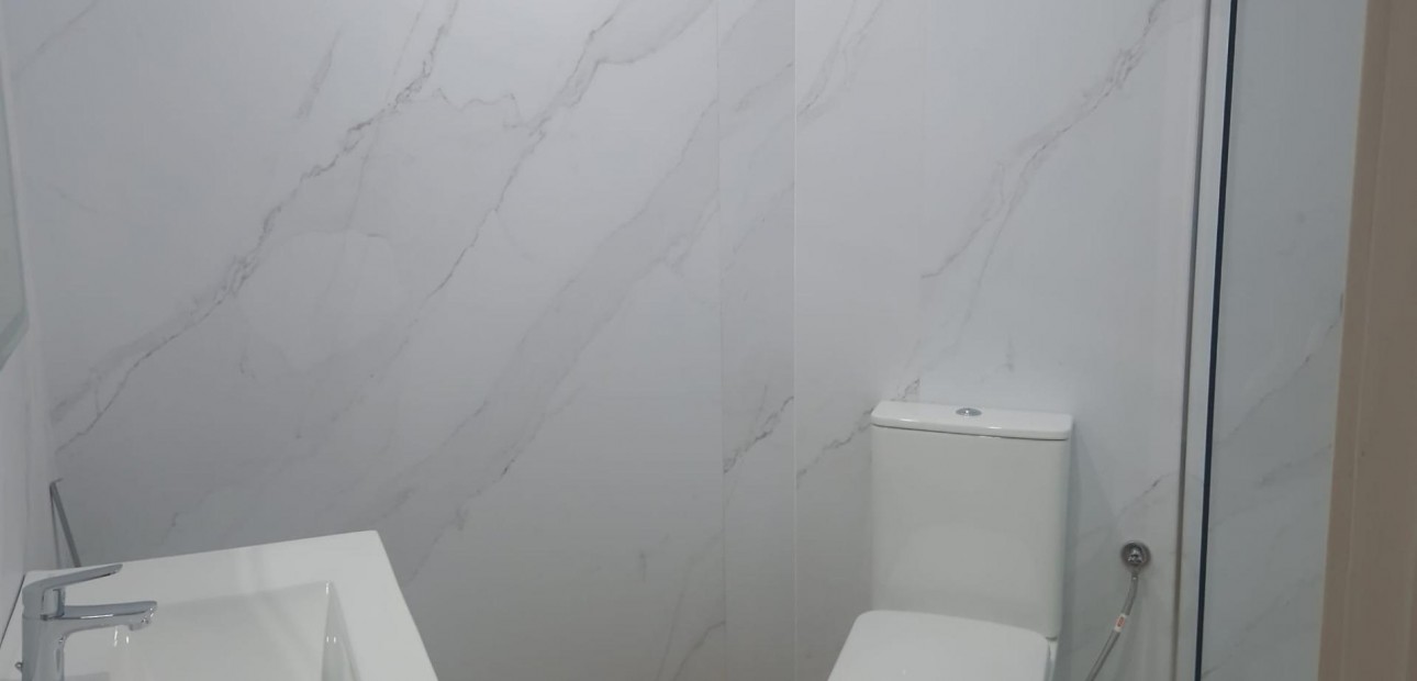 Sale - Apartment / flat -
Torrevieja - La Mata pueblo