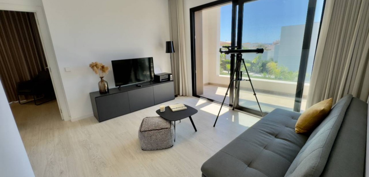 Sale - Villa -
Ciudad Quesada