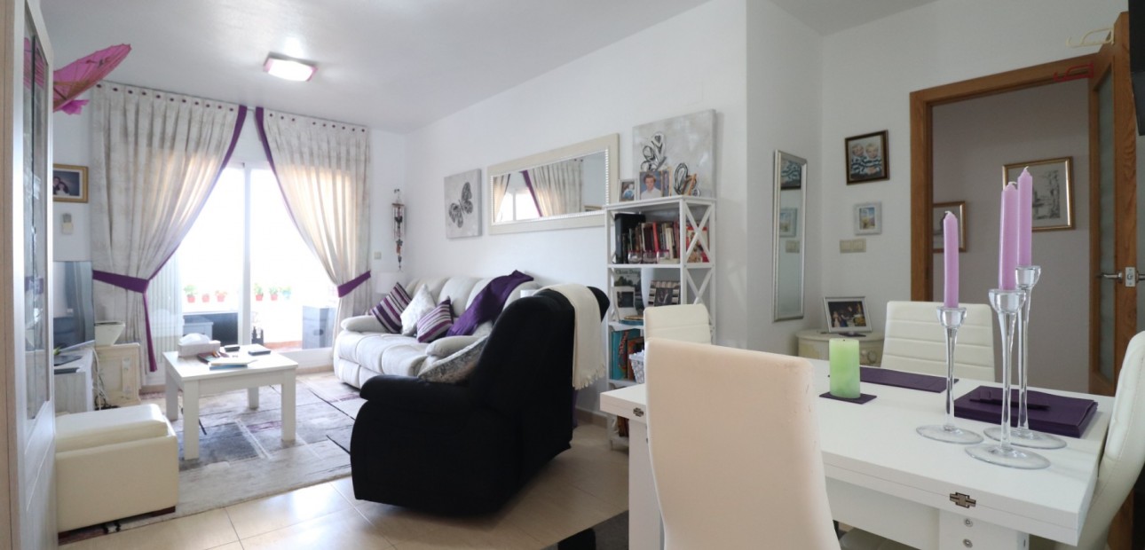 Herverkoop - Appartement / flat -
Almoradi - Almoradi - Town