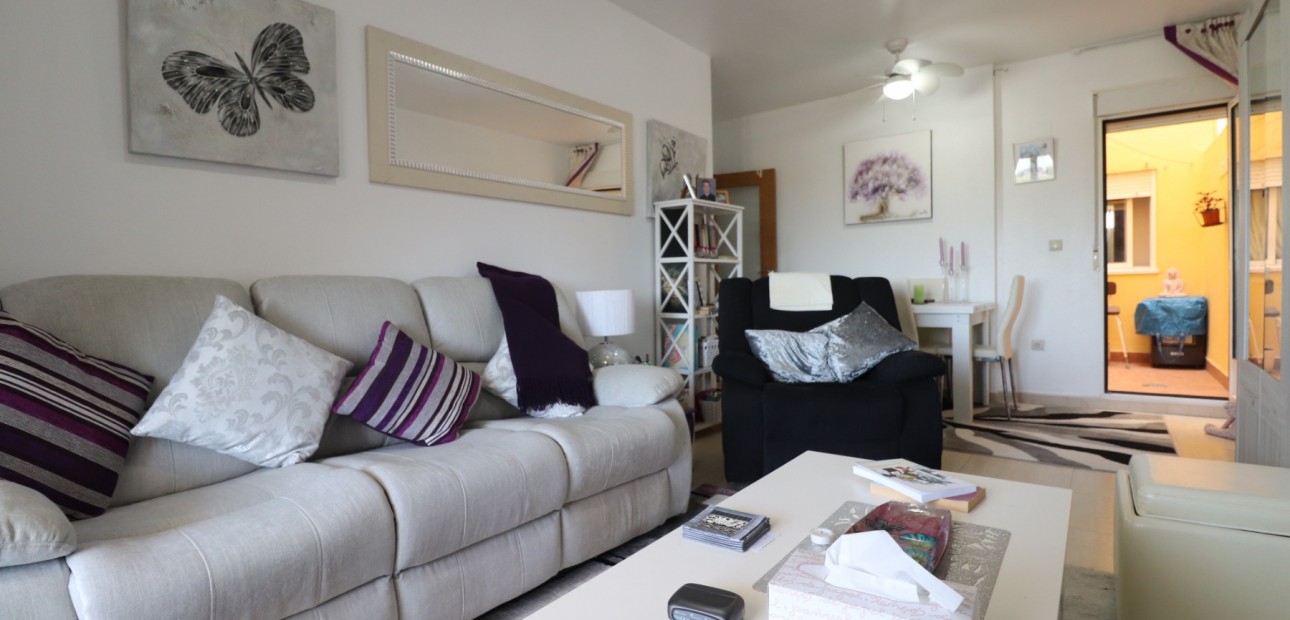 Herverkoop - Appartement / flat -
Almoradi - Almoradi - Town