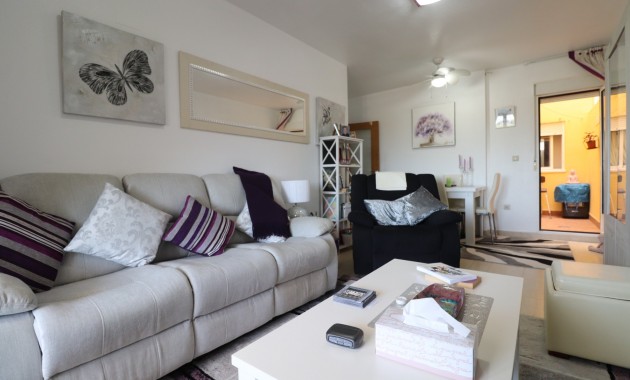 Herverkoop - Appartement / flat -
Almoradi - Almoradi - Town