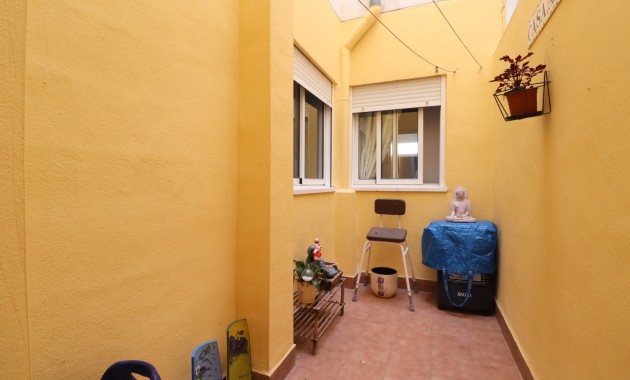Herverkoop - Appartement / flat -
Almoradi - Almoradi - Town