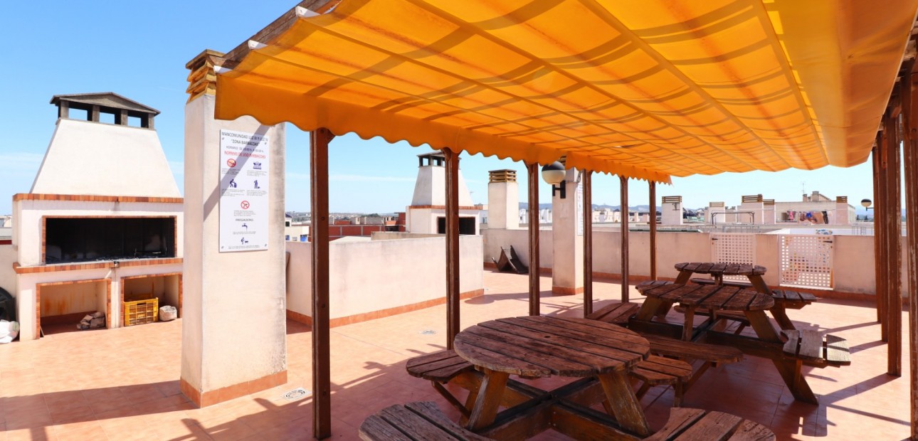 Herverkoop - Appartement / flat -
Almoradi - Almoradi - Town
