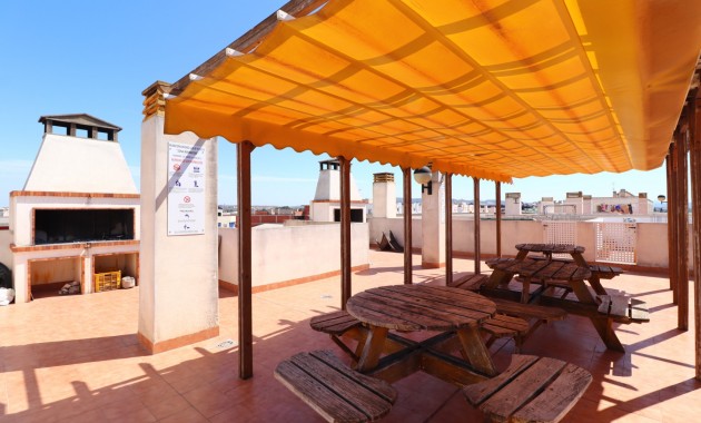 Herverkoop - Appartement / flat -
Almoradi - Almoradi - Town