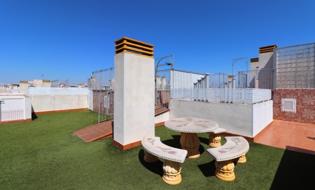 Herverkoop - Appartement / flat -
Almoradi - Almoradi - Town