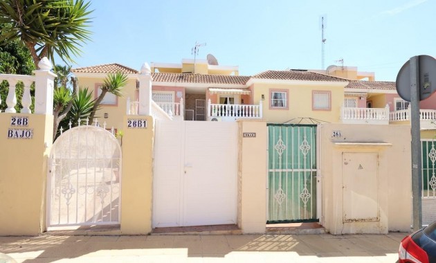 Herverkoop - Bungalow -
San Miguel de Salinas - Las filipinas