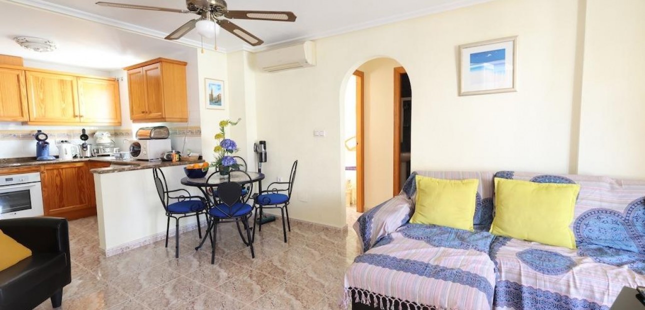 Herverkoop - Bungalow -
San Miguel de Salinas - Las filipinas