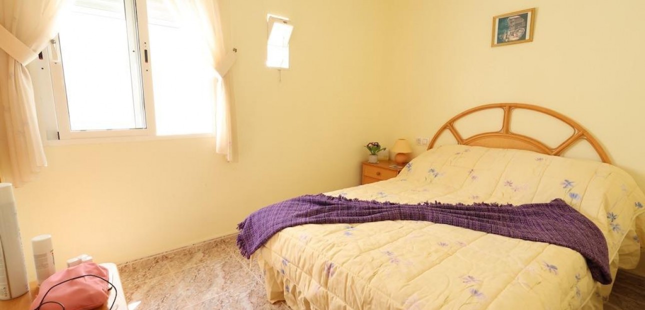 Herverkoop - Bungalow -
San Miguel de Salinas - Las filipinas
