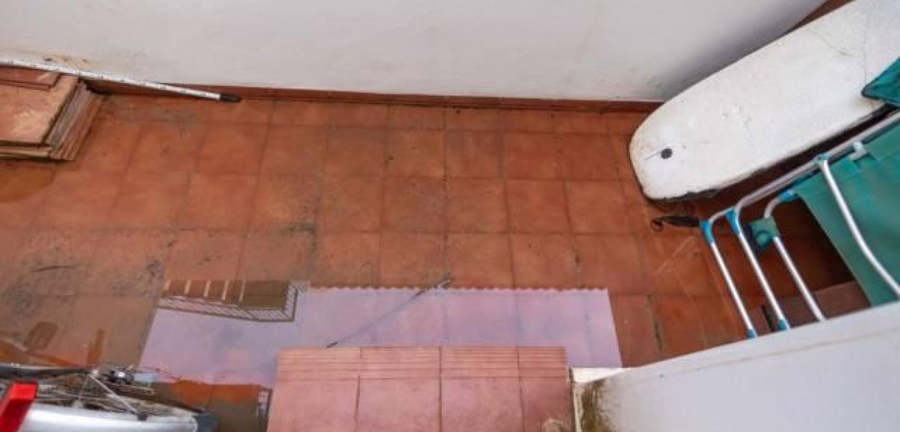Herverkoop - Bungalow -
Orihuela Costa - Punta Prima