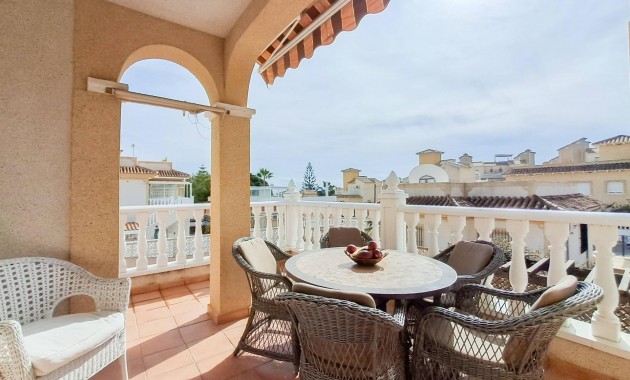 Herverkoop - Villa -
Orihuela Costa - Villamartín-Las Filipinas