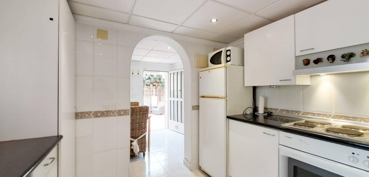 Herverkoop - Villa -
Orihuela Costa - Villamartín-Las Filipinas