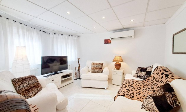 Herverkoop - Villa -
Orihuela Costa - Villamartín-Las Filipinas
