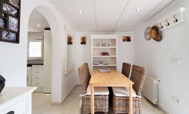 Herverkoop - Villa -
Orihuela Costa - Villamartín-Las Filipinas