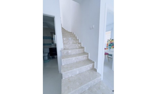 Sale - Bungalow -
Torrevieja - La veleta