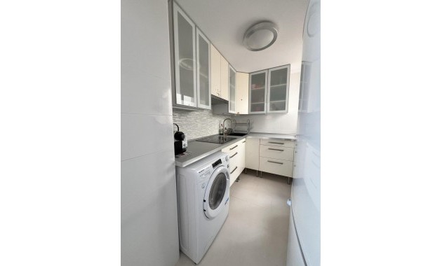 Sale - Bungalow -
Torrevieja - La veleta
