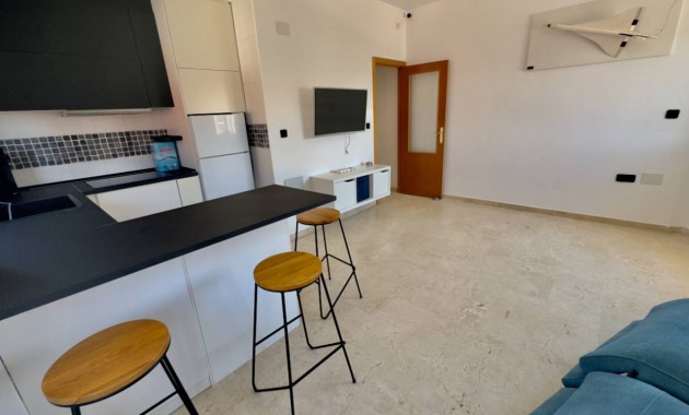 Venta - Apartamento / piso -
Benijofar