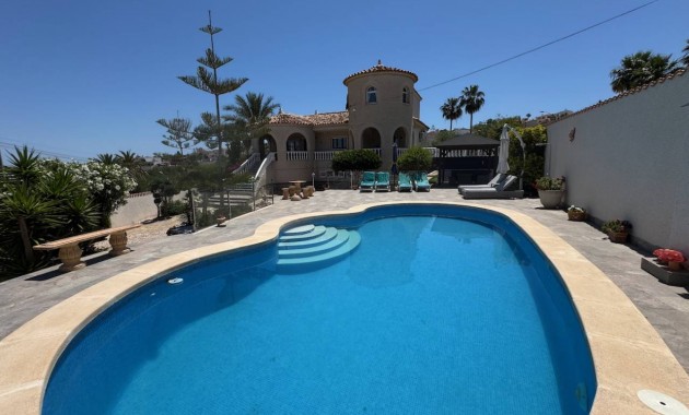 Herverkoop - Villa -
Algorfa - Lomas De La Juliana