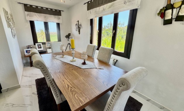 Herverkoop - Villa -
Algorfa - Lomas De La Juliana