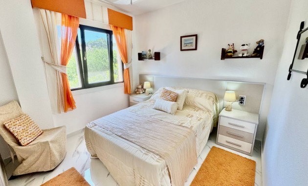 Herverkoop - Villa -
Algorfa - Lomas De La Juliana