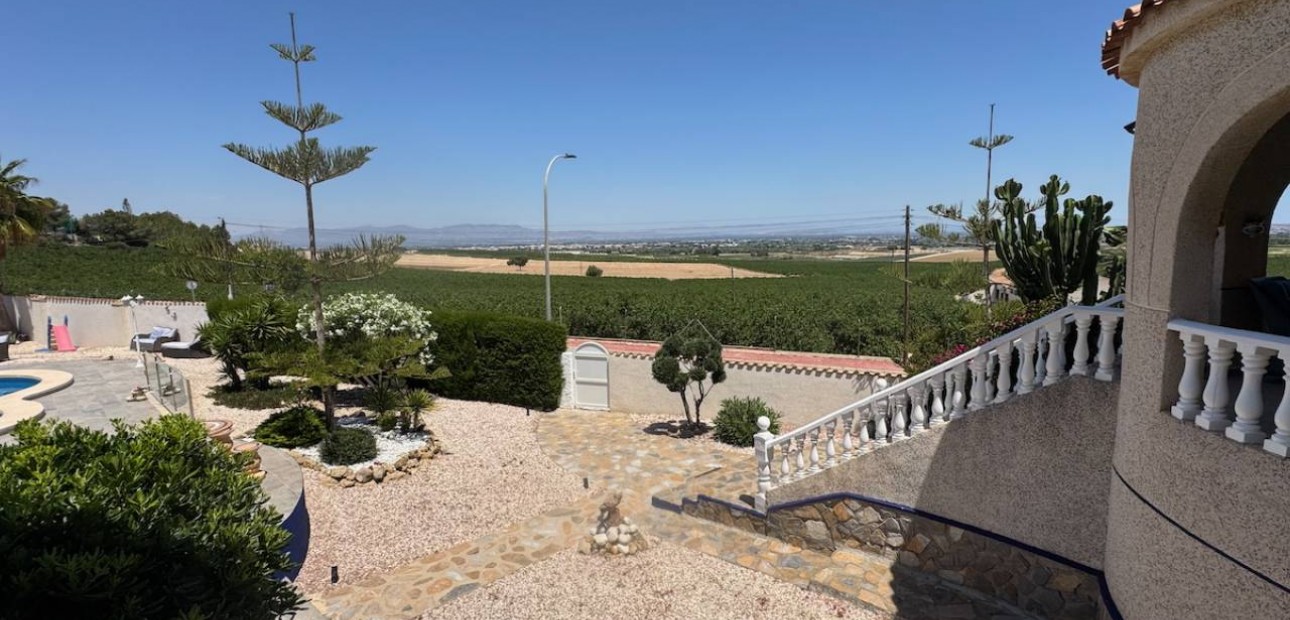 Herverkoop - Villa -
Algorfa - Lomas De La Juliana