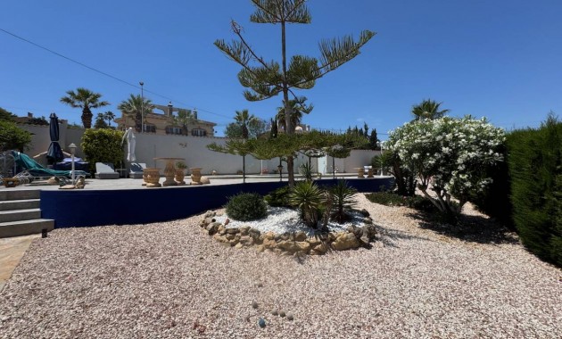 Herverkoop - Villa -
Algorfa - Lomas De La Juliana