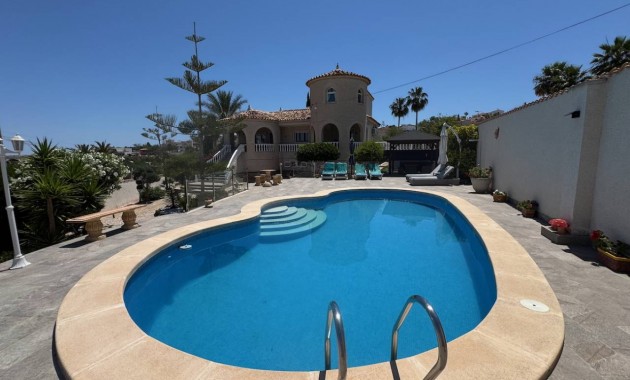 Herverkoop - Villa -
Algorfa - Lomas De La Juliana