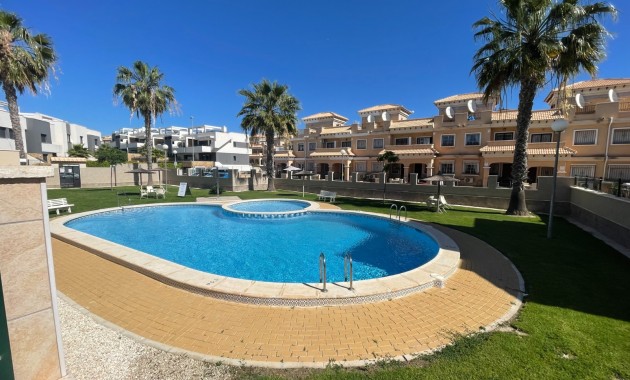 Herverkoop - Semi Detached Villa -
Orihuela Costa - Villamartin