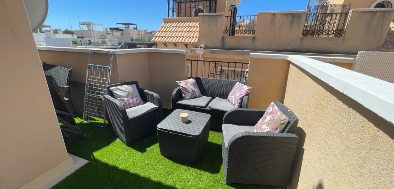 Herverkoop - Semi Detached Villa -
Orihuela Costa - Villamartin