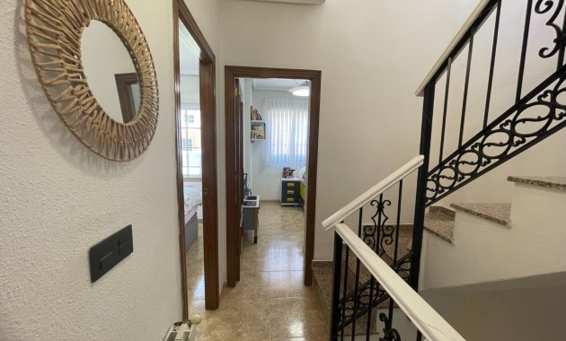 Herverkoop - Semi Detached Villa -
Orihuela Costa - Villamartin