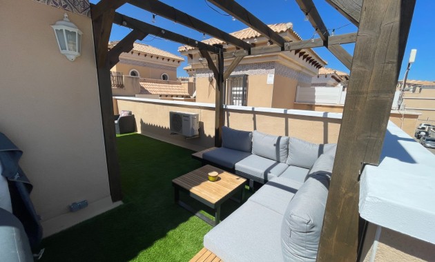 Herverkoop - Semi Detached Villa -
Orihuela Costa - Villamartin