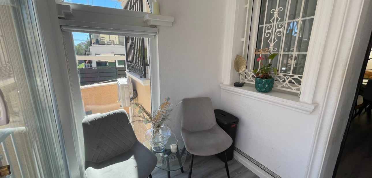 Herverkoop - Semi Detached Villa -
Orihuela Costa - Villamartin