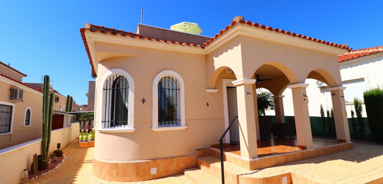 Venta - Detached Villa -
Algorfa - Lo Crispin