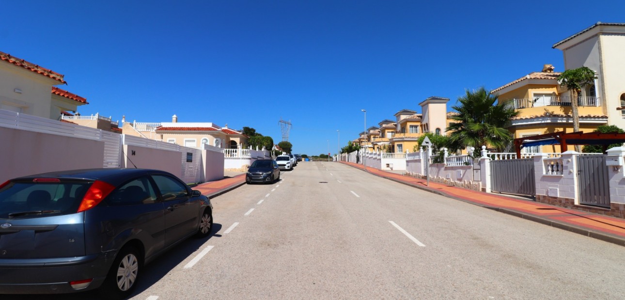 Venta - Detached Villa -
Algorfa - Lo Crispin