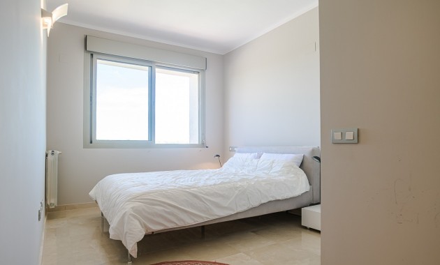 Herverkoop - Villa -
San Miguel de Salinas - Las Colinas Golf
