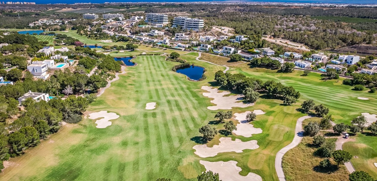 Herverkoop - Villa -
San Miguel de Salinas - Las Colinas Golf