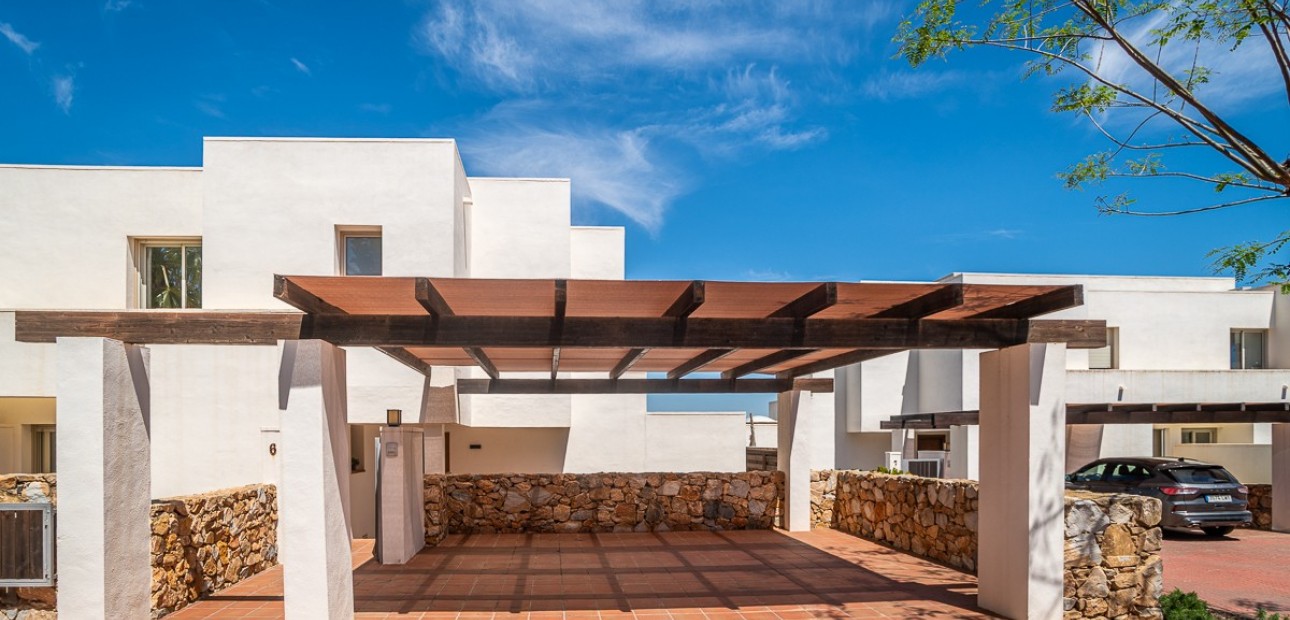 Herverkoop - Villa -
San Miguel de Salinas - Las Colinas Golf