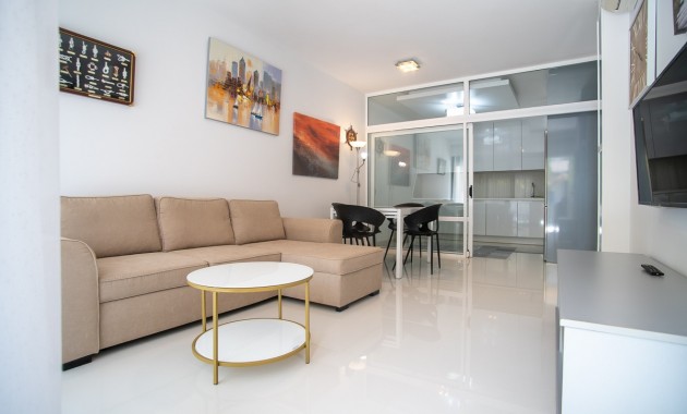 Venta - Apartamento / piso -
TORRE DE LA HORARADA