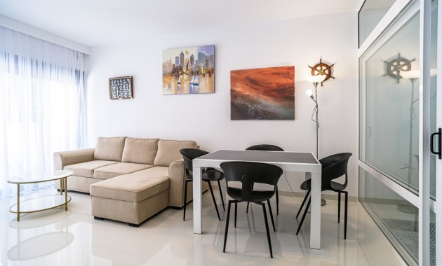 Venta - Apartamento / piso -
TORRE DE LA HORARADA
