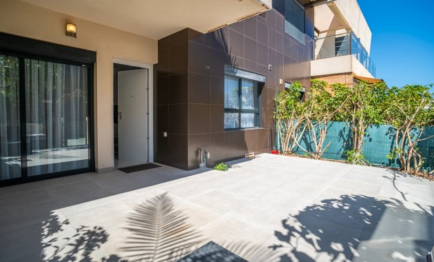 Venta - Apartamento / piso -
TORRE DE LA HORARADA