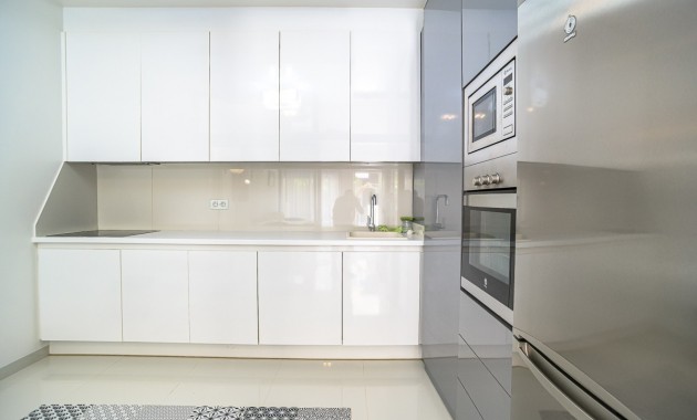 Venta - Apartamento / piso -
TORRE DE LA HORARADA