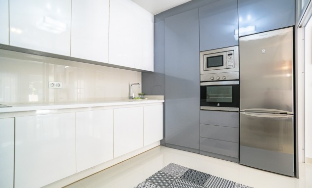 Venta - Apartamento / piso -
TORRE DE LA HORARADA