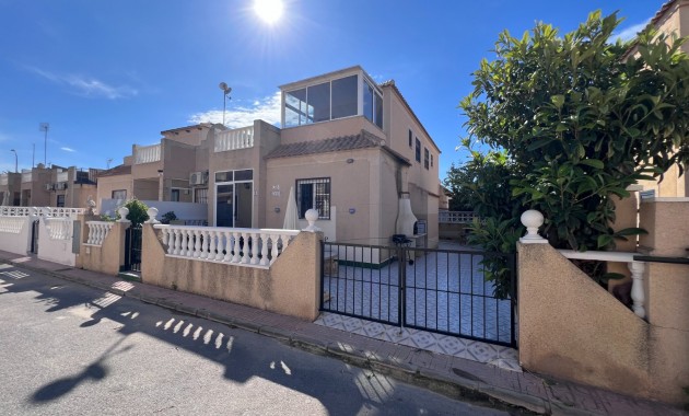 Venta - Adosado -
Torrevieja - La Siesta