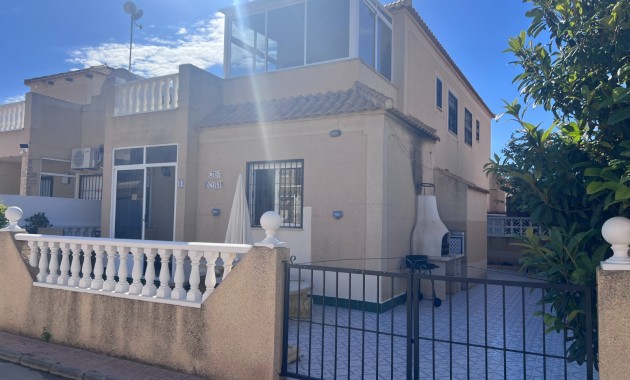 Venta - Adosado -
Torrevieja - La Siesta