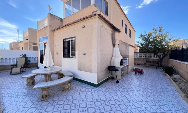 Venta - Adosado -
Torrevieja - La Siesta
