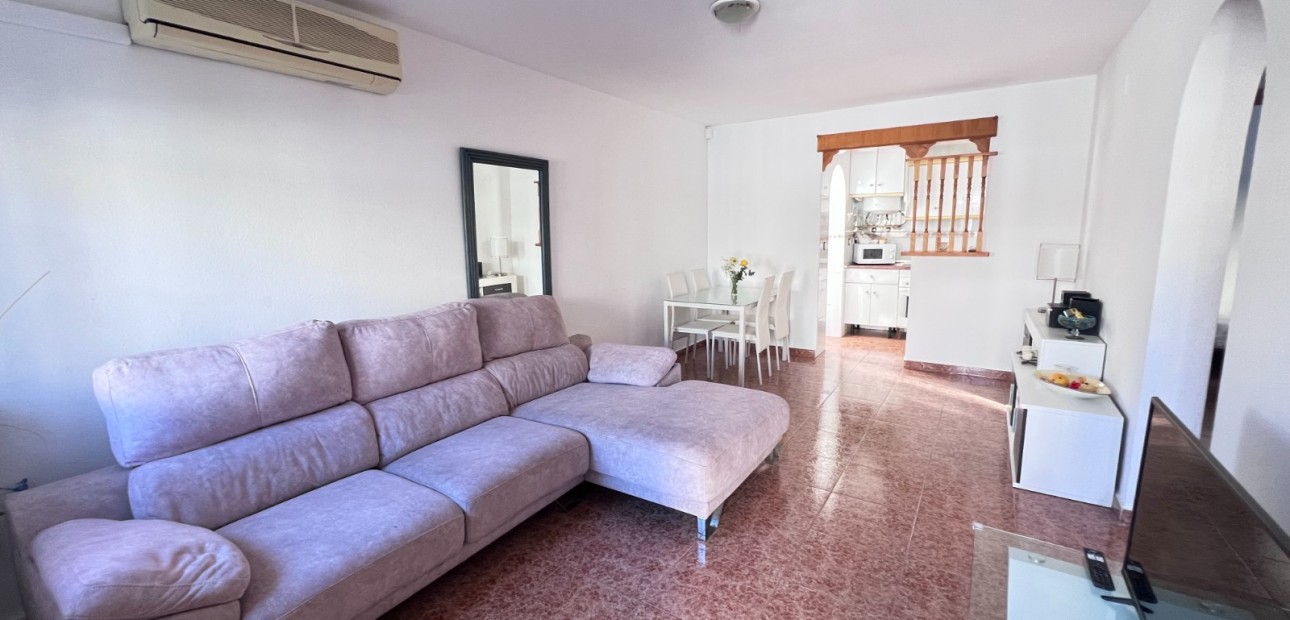 Venta - Adosado -
Torrevieja - La Siesta